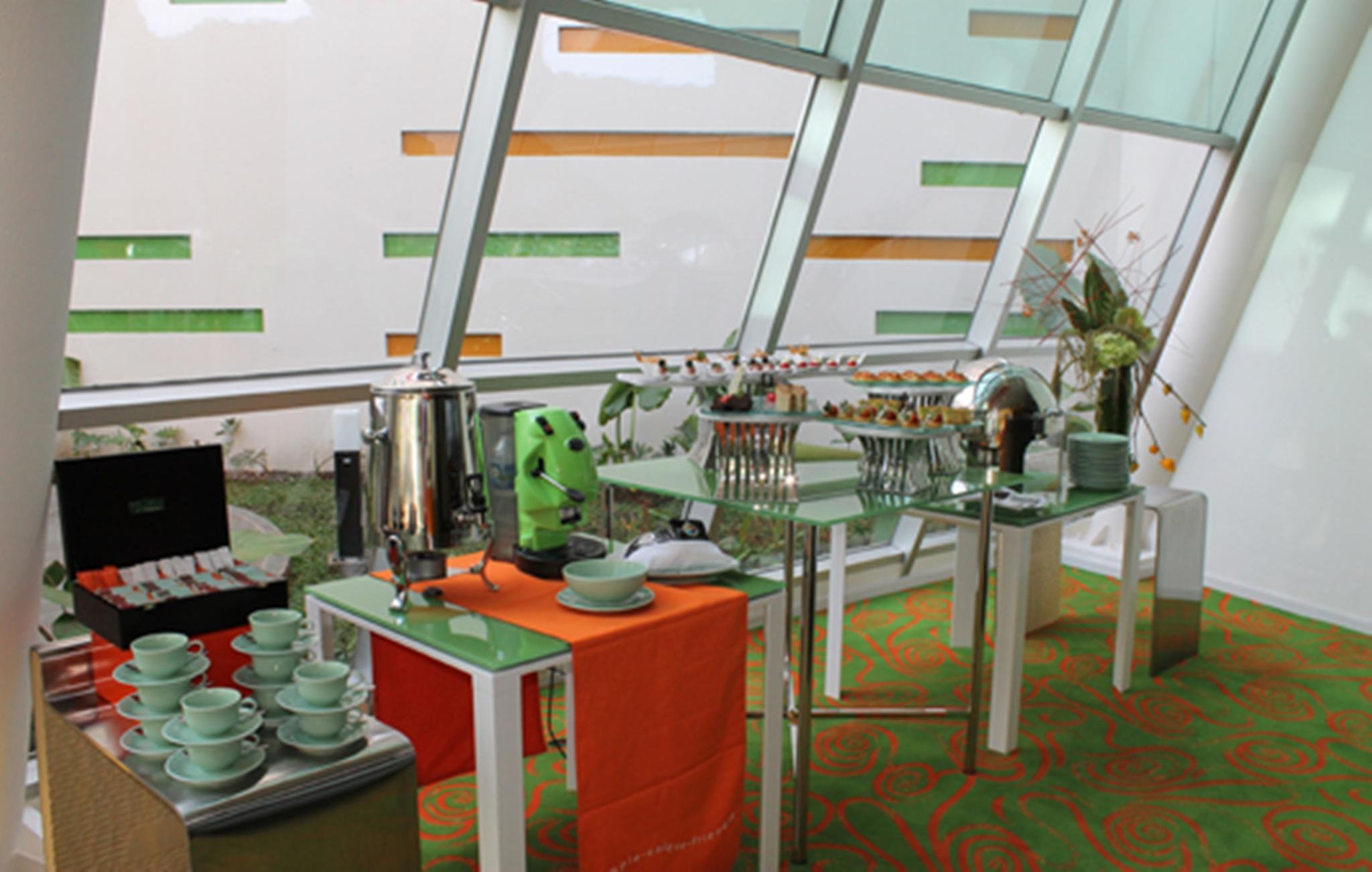 HARRIS Hotel&Convention Festival Citylink Bandung Exterior foto